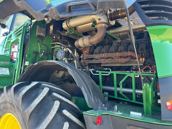 2022 John Deere 9900 Forage Harvester