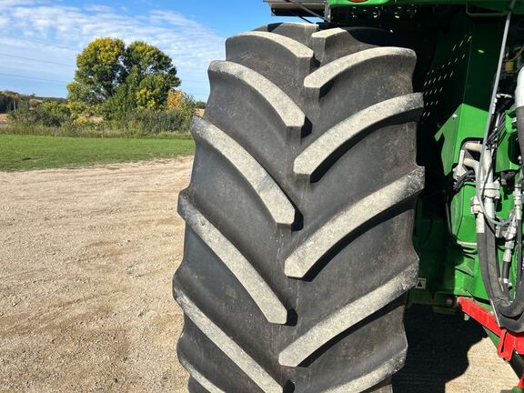 2022 John Deere 9900 Forage Harvester