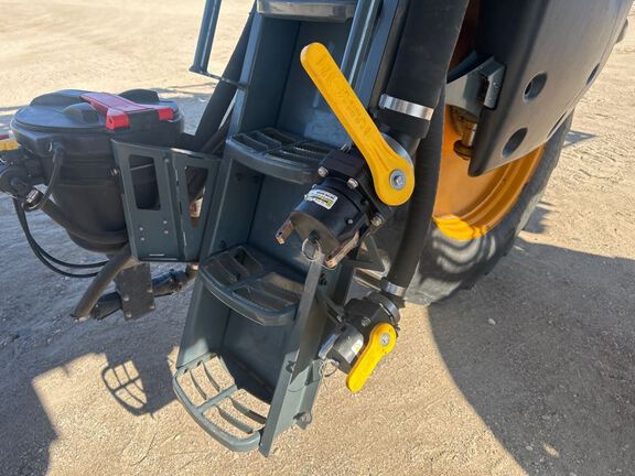 2022 Hagie STS12 Sprayer/High Clearance