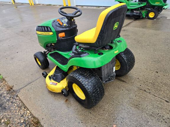 2017 John Deere E140 Garden Tractor