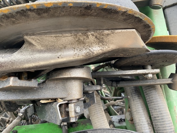 2014 John Deere 1890 Air Seeder