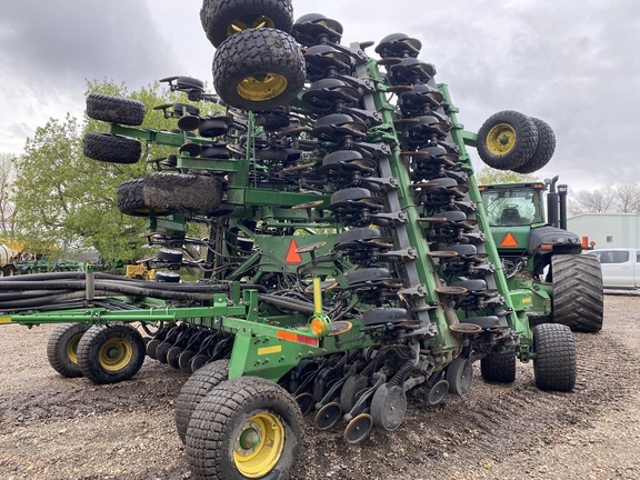 2014 John Deere 1890 Air Seeder