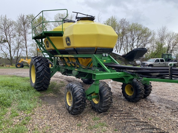 2014 John Deere 1890 Air Seeder