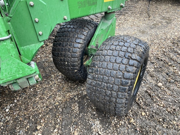 2014 John Deere 1890 Air Seeder