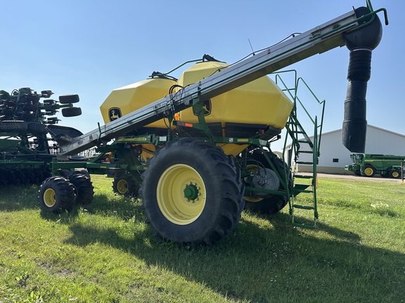 2014 John Deere 1890 Air Seeder