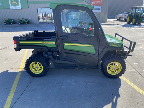 2020 John Deere XUV 835R ATV