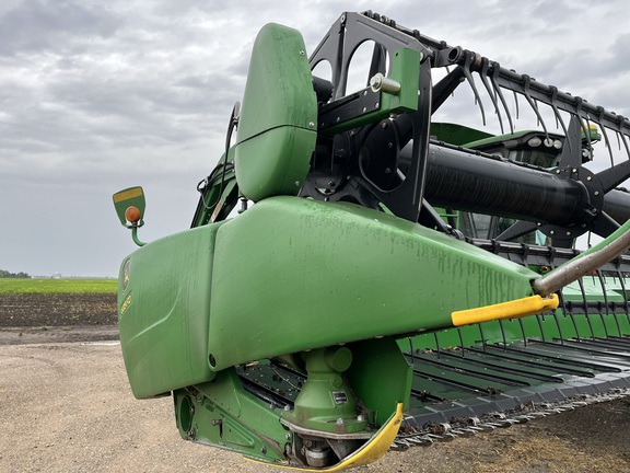 2012 John Deere 635FD Header Combine