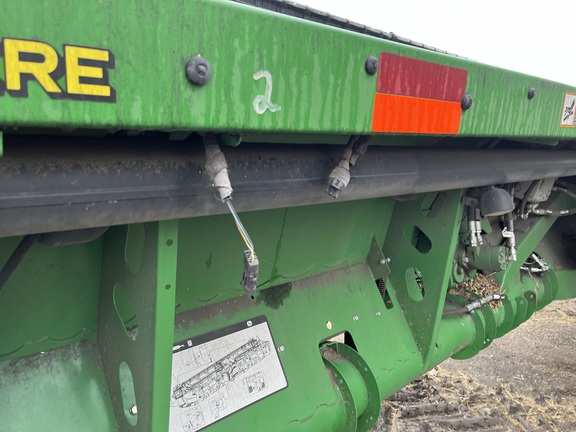 2012 John Deere 635FD Header Combine