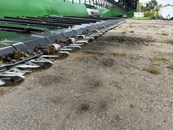 2012 John Deere 635FD Header Combine