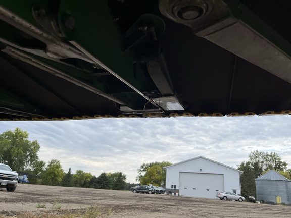 2012 John Deere 635FD Header Combine