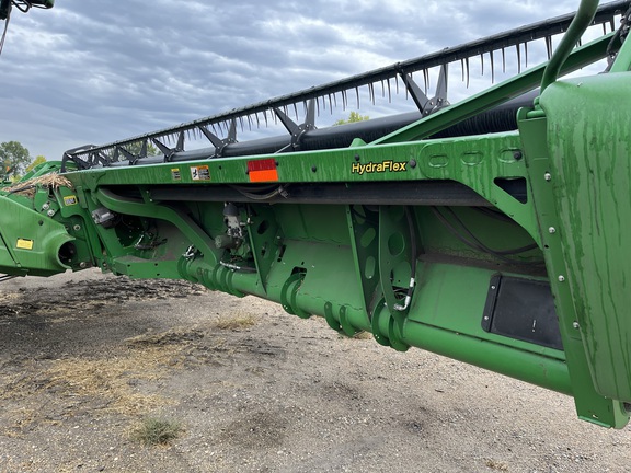 2012 John Deere 635FD Header Combine