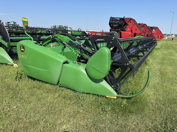 2012 John Deere 635FD Header Combine