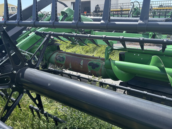 2022 John Deere HD50F Header Combine