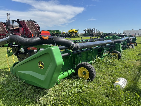 2022 John Deere HD50F Header Combine