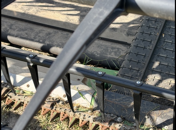 2022 John Deere HD50F Header Combine