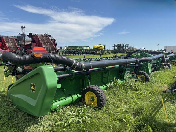 2022 John Deere HD50F Header Combine
