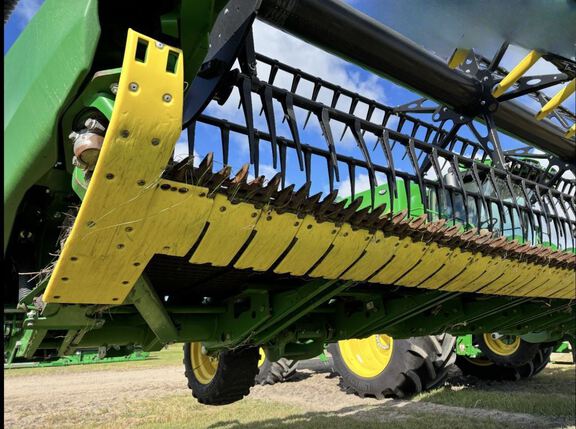 2022 John Deere HD50F Header Combine
