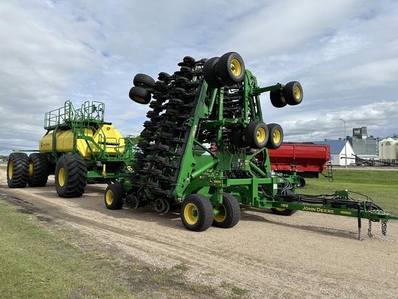 2021 John Deere 1890 Air Seeder