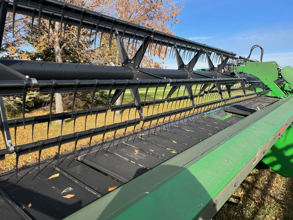 2013 John Deere 640FD Header Combine