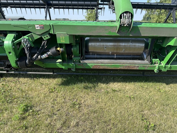 2013 John Deere 640FD Header Combine