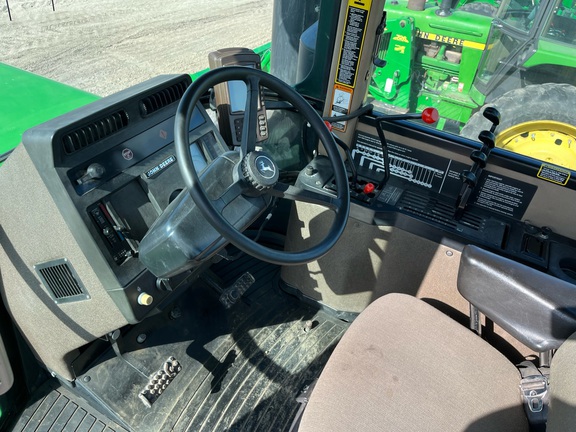 1995 John Deere 8870 Tractor 4WD