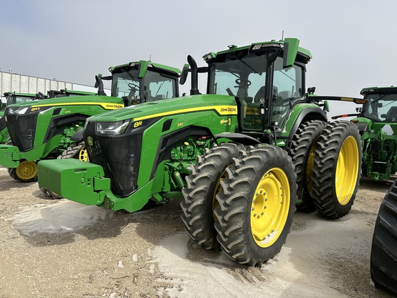 2022 John Deere 8R 310 Tractor