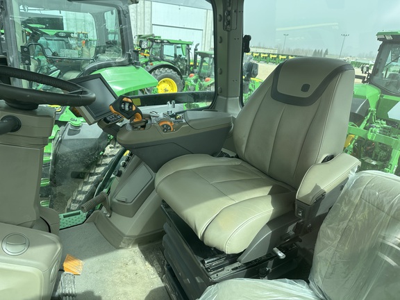 2022 John Deere 8R 310 Tractor