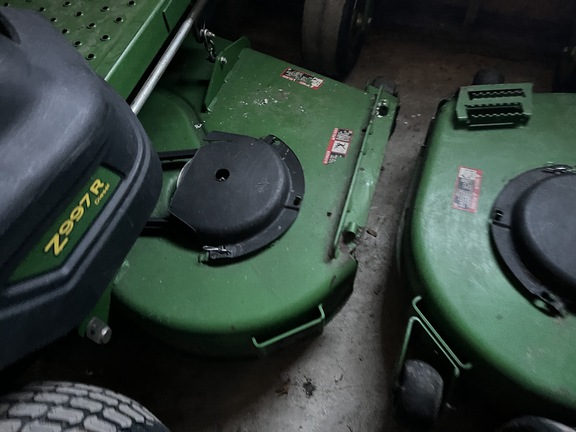 2017 John Deere Z997R Mower/Zero Turn