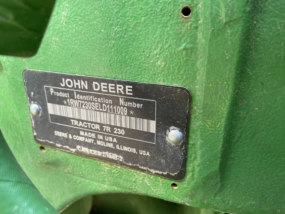 2020 John Deere 7R 230 Tractor