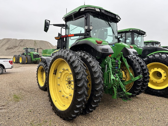 2020 John Deere 7R 230 Tractor