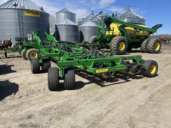 2022 John Deere N560 Air Seeder