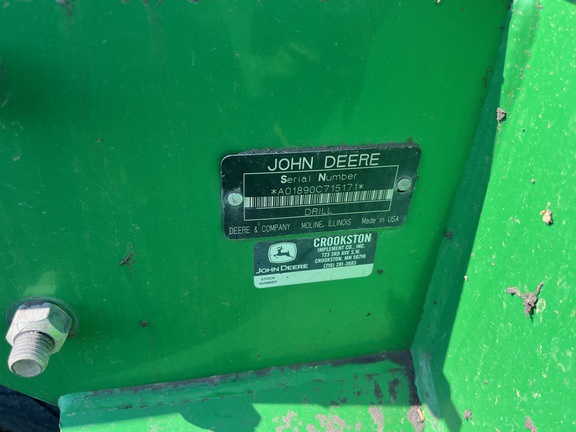 2006 John Deere 1890 Air Seeder