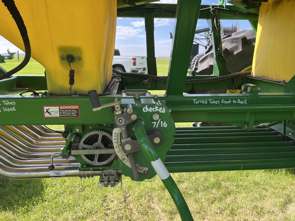 2001 John Deere 1820 Air Seeder