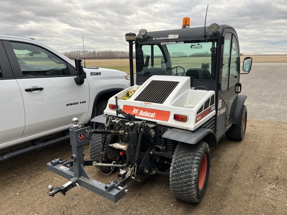 2017 Bobcat 5610 Tractor Compact