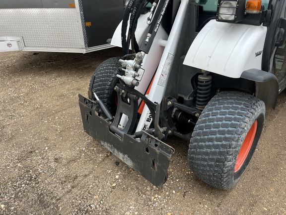 2017 Bobcat 5610 Tractor Compact