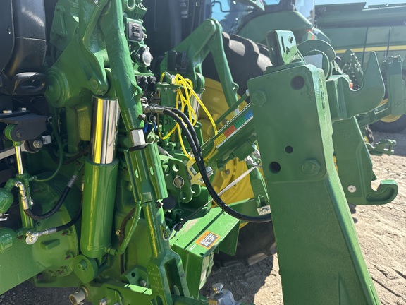 2023 John Deere 6R 175 Tractor