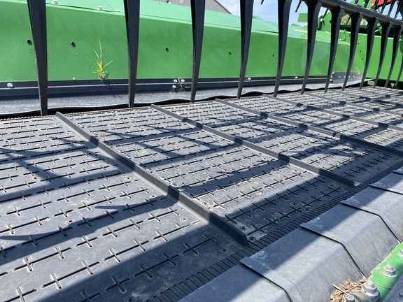 2022 John Deere HD45F Header Combine