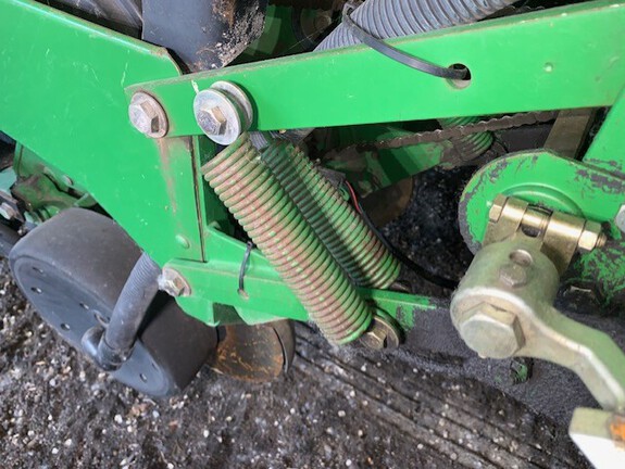 1998 John Deere 1750 Planter