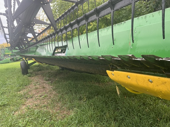 2008 John Deere 936D Header Combine