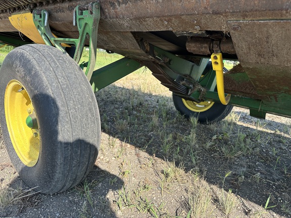 2008 John Deere 936D Header Combine