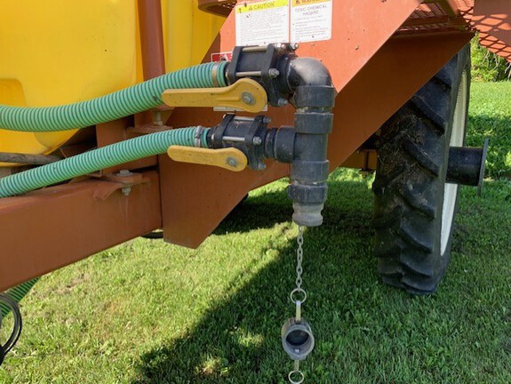 2011 H&S LPS-0132 Sprayer