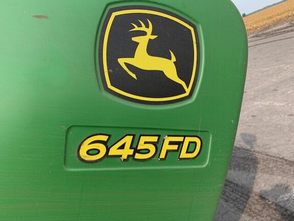 2018 John Deere 645FD Header Combine