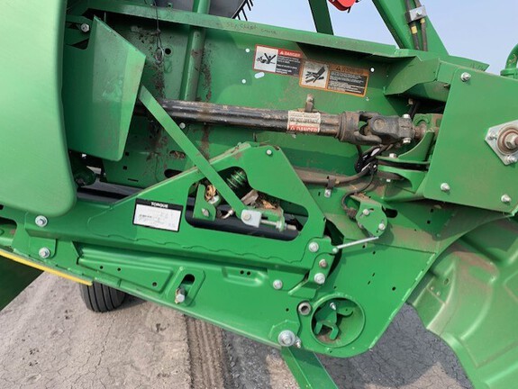 2018 John Deere 645FD Header Combine