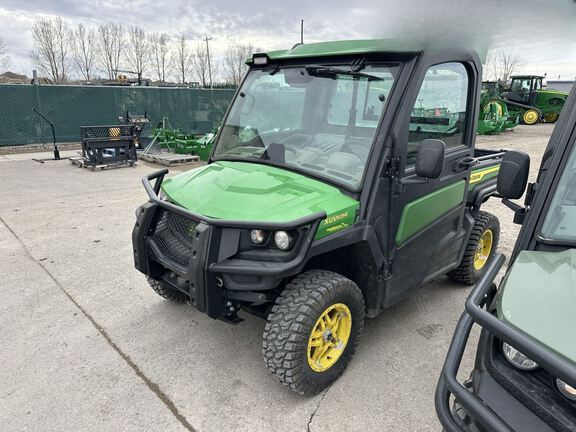 2023 John Deere XUV835R ATV