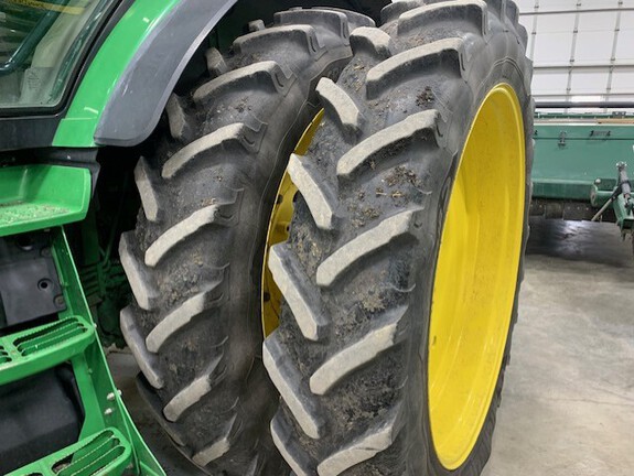 2015 John Deere 8295R Tractor