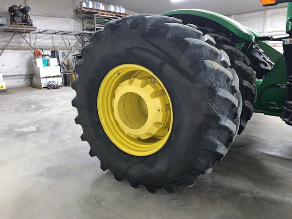 2012 John Deere 9460R Tractor 4WD