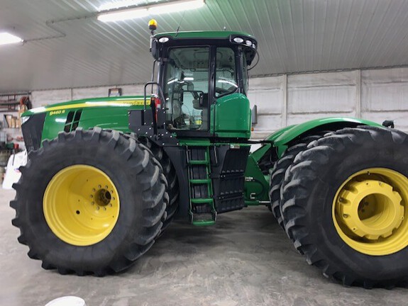 2012 John Deere 9460R Tractor 4WD