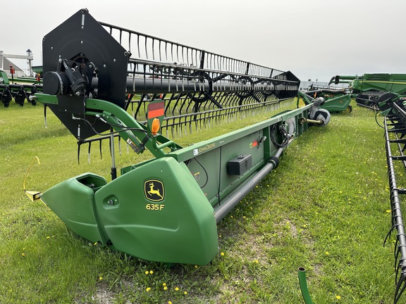 2013 John Deere 635F Header Combine