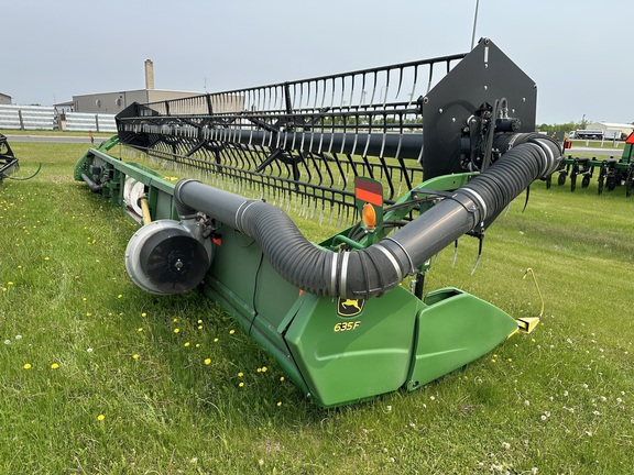 2013 John Deere 635F Header Combine
