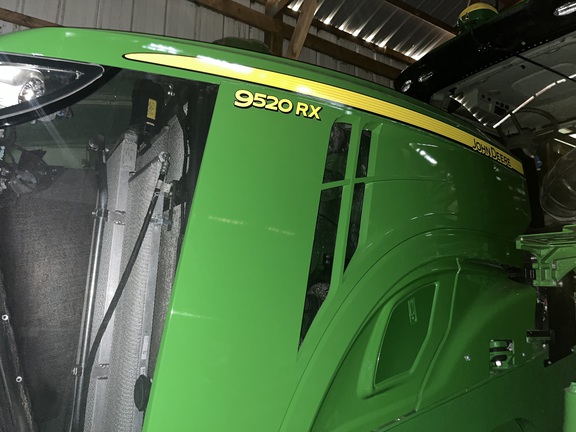 2021 John Deere 9520RX Tractor Rubber Track